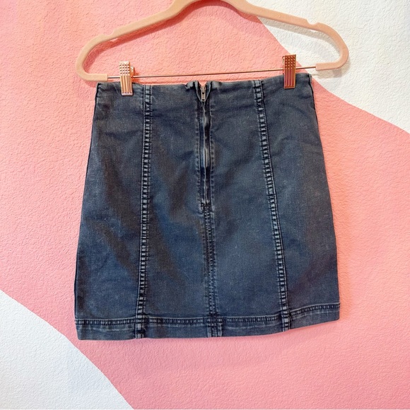 Free People Modern Femme Washed Grey Denim Mini Skirt - Picture 3 of 9